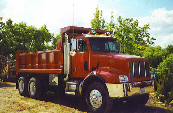 SnowPushers/RedPeterbilt.jpg
